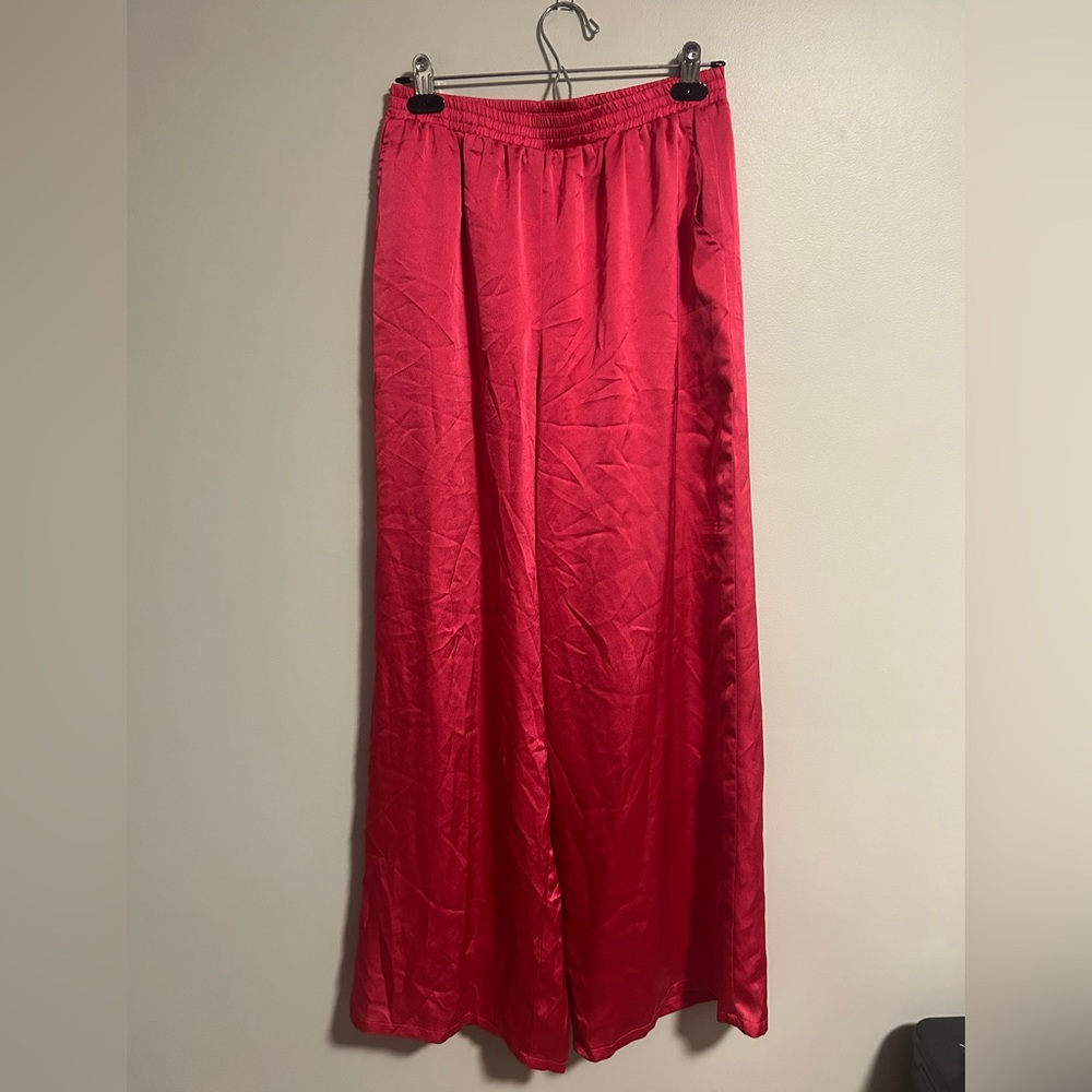 Sadie & Sage medium pink Satin wide leg Pants